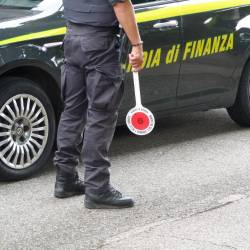 Finančni policist na delu, slika je arhivska (ARHIV)