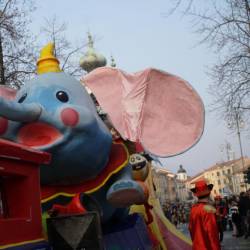Doberdobski Dumbo na goriškem pustnem sprevodu, ki je potekal minulo nedeljo (BUMBACA)
