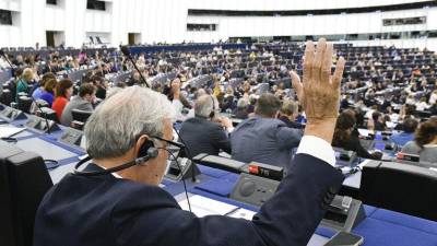 O aktu o svobodi medijev bodo razglabljali oktobra (EP)