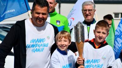 Slovenska olimpijska bakla je krenila na pot iz Lendave (OBČINA LENDAVA/FACEBOOK)