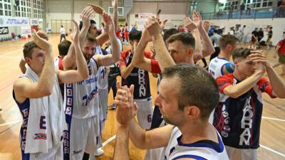 Košarkarji Jadrana se veselijo napredovanja v B-ligo (FOTODAMJ@N)