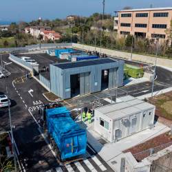 Zbirni center se deli v cono za uporabnike in cono za operativna vozila ter zaposlene (FOTODAMJ@N)