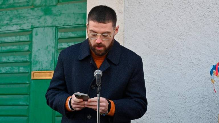 Poklonili so se šestim vaščanom