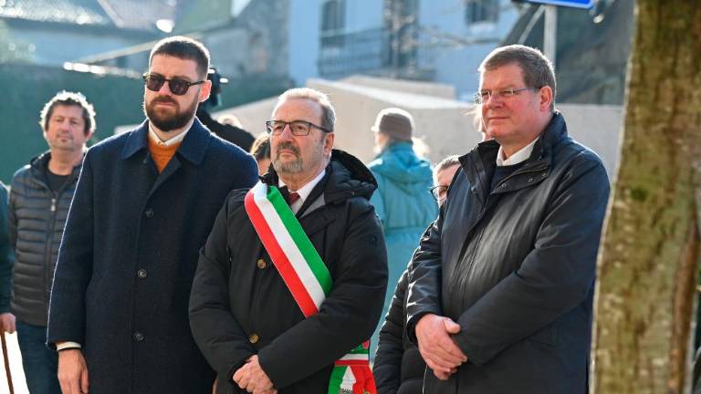 Poklonili so se šestim vaščanom