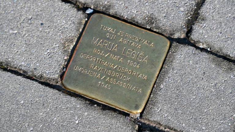 Poklonili so se šestim vaščanom