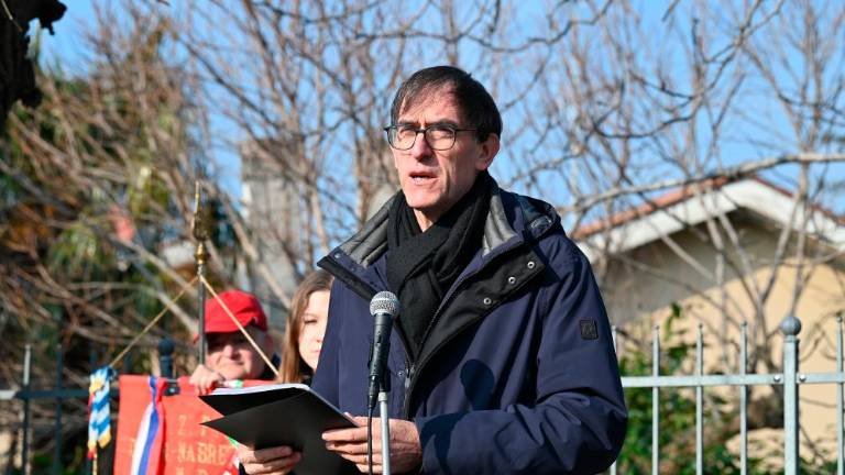 Poklonili so se šestim vaščanom