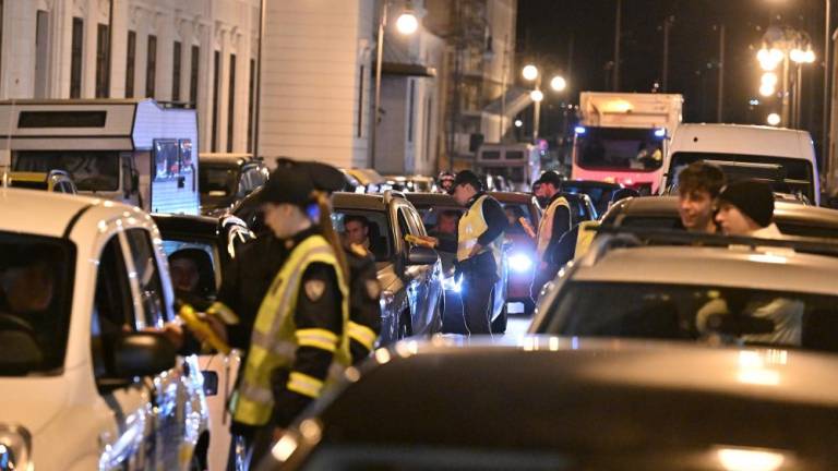 Policija v eni noči odvzela sedem vozniških dovoljenj