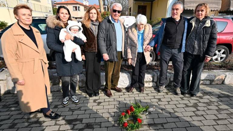 Poklonili so se šestim vaščanom