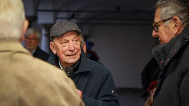 Prodoren opazovalec, vesten kronist