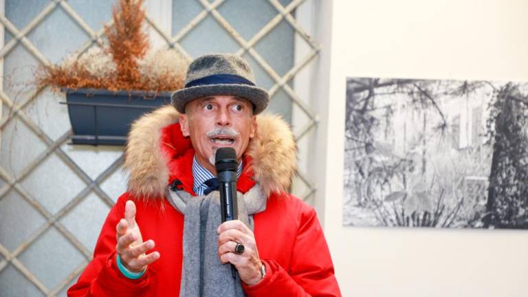 Prodoren opazovalec, vesten kronist