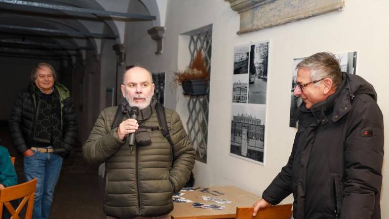 Prodoren opazovalec, vesten kronist