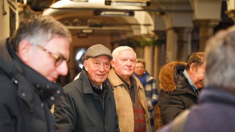 Prodoren opazovalec, vesten kronist