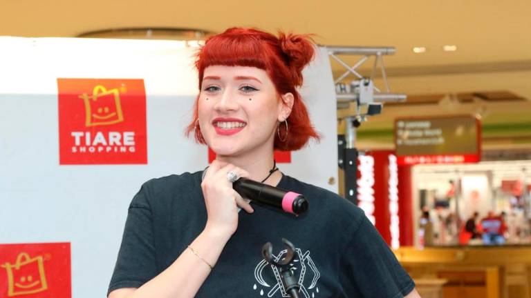 Tish dočakala pravi objem oboževalcev (video)