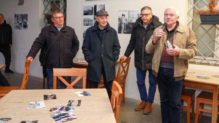 Prodoren opazovalec, vesten kronist