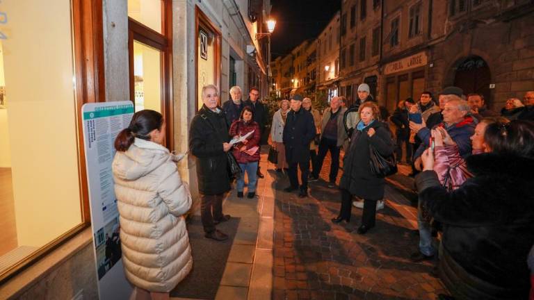 Prodoren opazovalec, vesten kronist