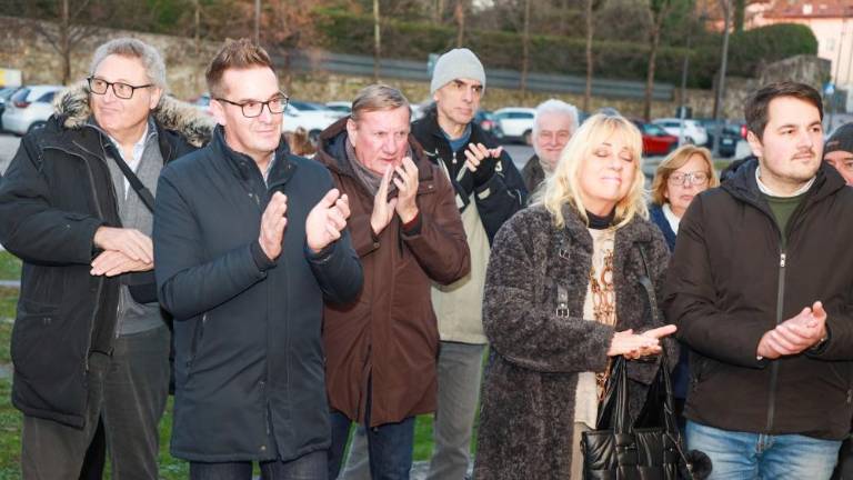 Prodoren opazovalec, vesten kronist