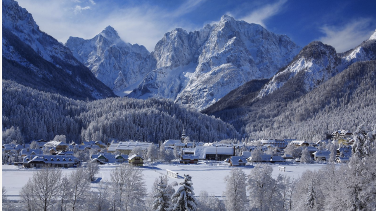 Kranjska Gora in Bled za praznike skoraj povsem zasedena