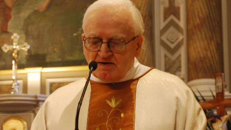 Umrl duhovnik in profesor Cvetko Žbogar