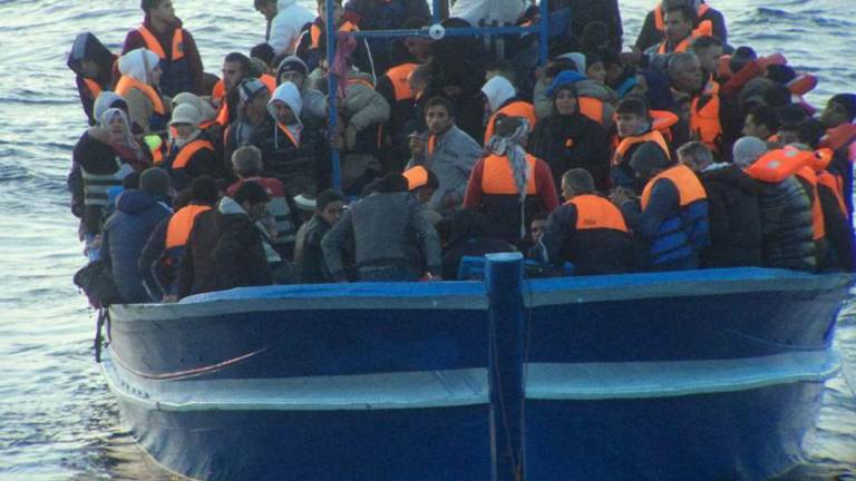 V Trstu 50 azilantov z Lampeduse