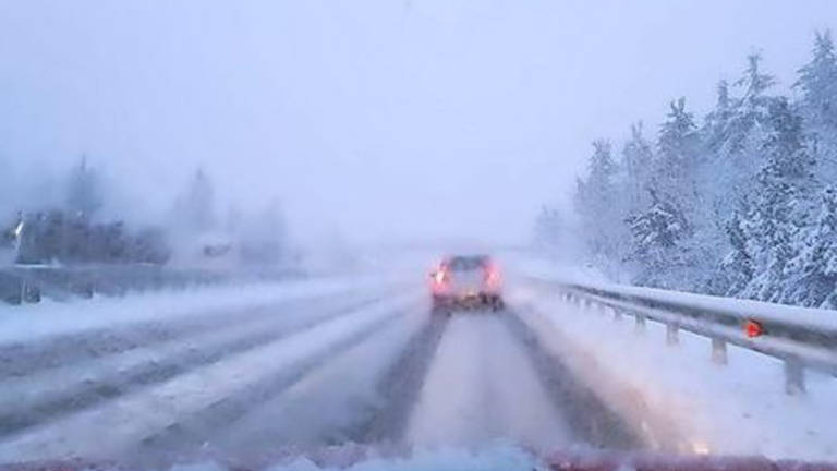 Sneg v Sloveniji, zaprta primorska avtocesta