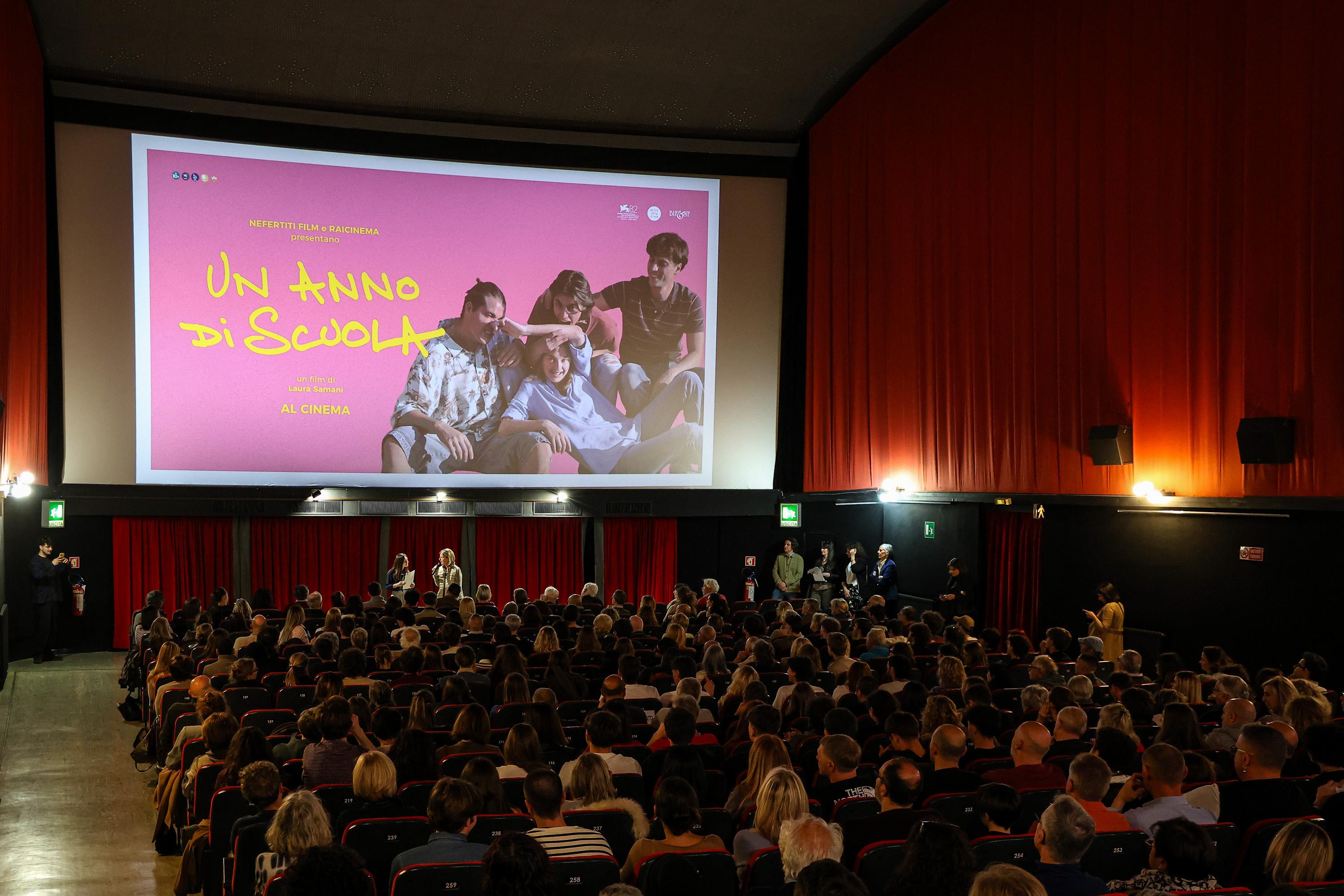 V filmu o najstniških strasteh in ljubosumju