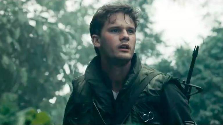 Ganljiva vojna drama za slovo od zvezdnikov