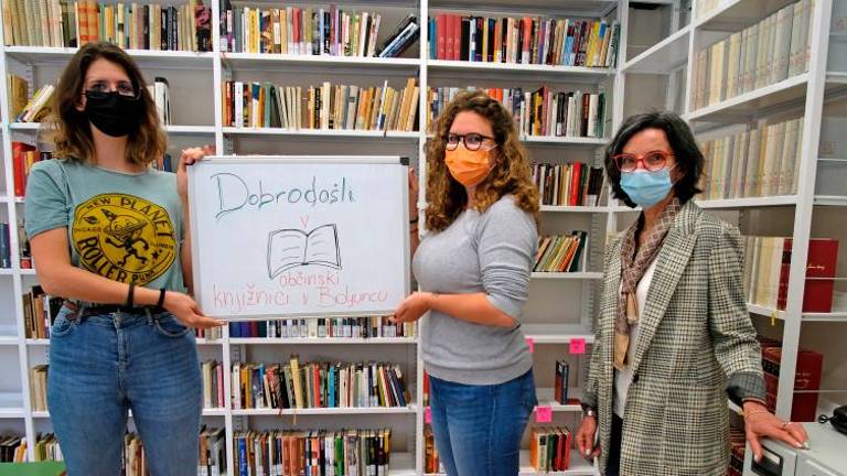 Sklad Mitja Čuk upravlja boljunsko knjižnico