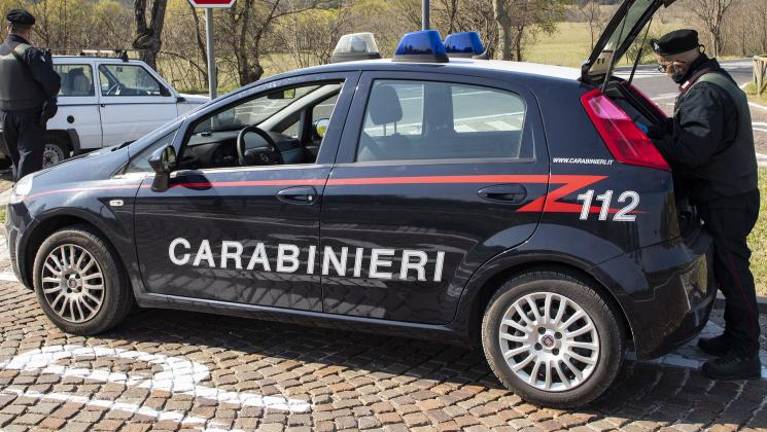 Na Opčinah gradbeni material odvrgel v navadne zabojnike