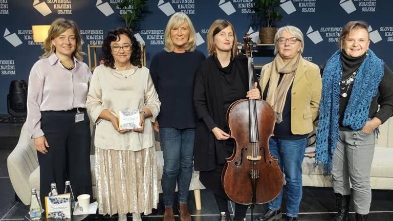 Mladika in ZTT prvi gostji nove knjigarne Društva slovenskih pisateljev