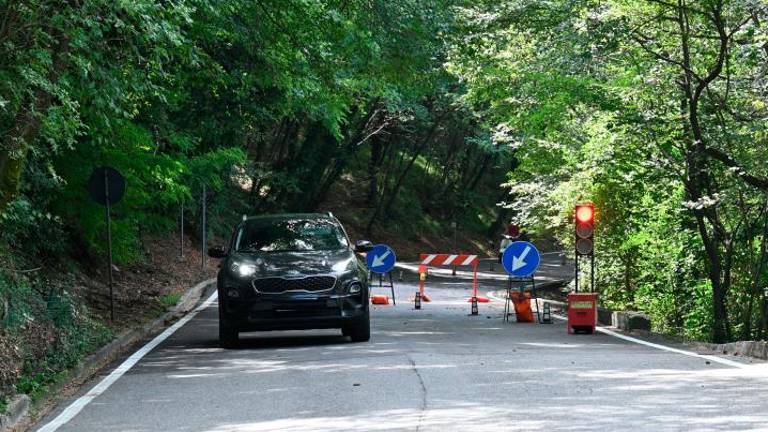 Na cesti za Prebeneg spet stekel promet