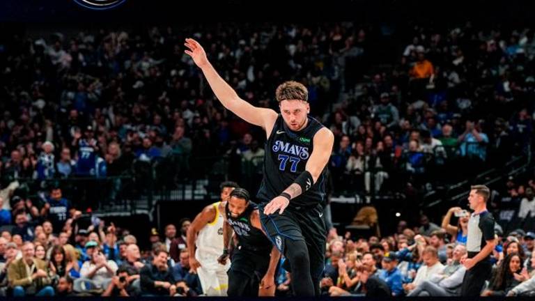 Dončićev trojni dvojček (že ob polčasu) za visoko zmago Dallasa