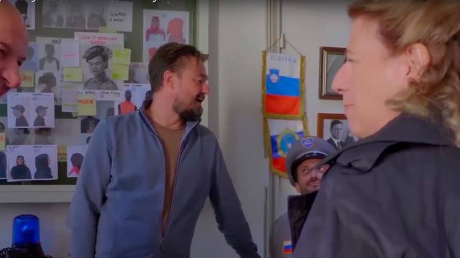 Cinična slovenska policistka Angela Finocchiaro zasledovala prebežnika Alda