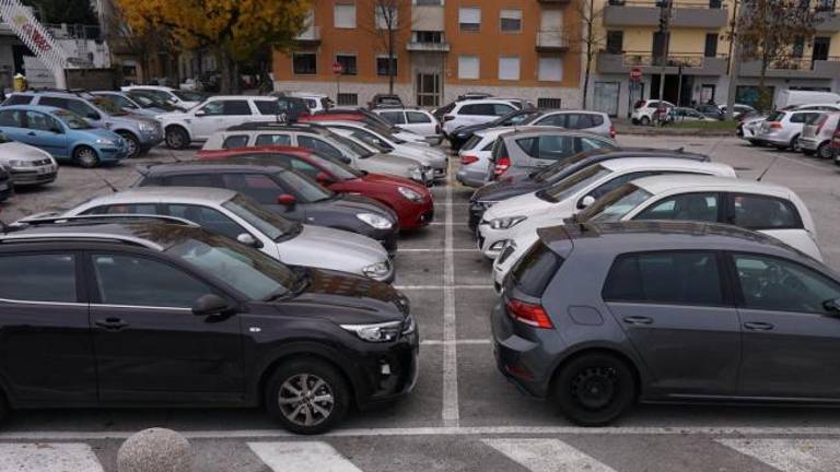 Izbrali izvajalca za parkirno hišo