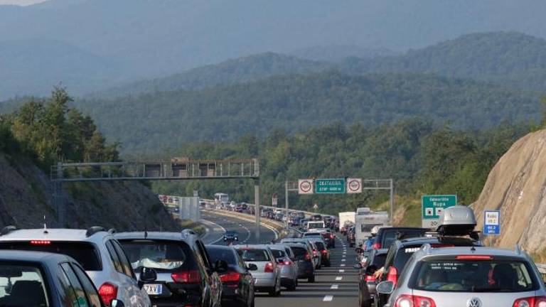 Hrvaška hoče odpraviti dolge vrste na avtocestah