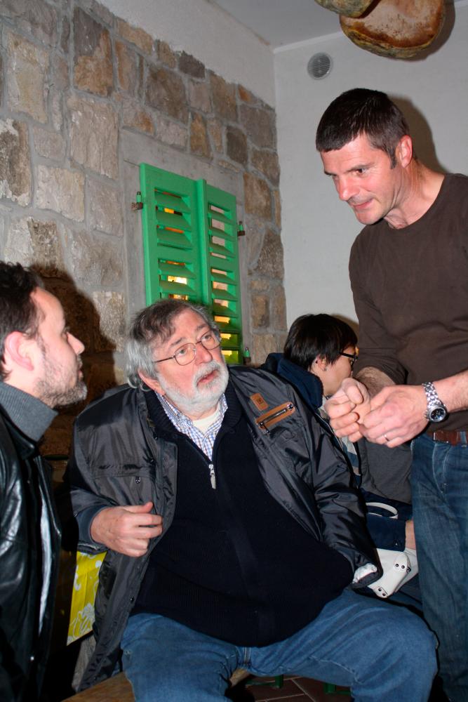 Guccini je v 60. letih odslužil del vojaškega roka pri Banih