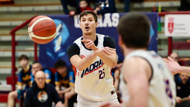 Jadran premagal Olimpio Castello, zadnji krog bo odločilen