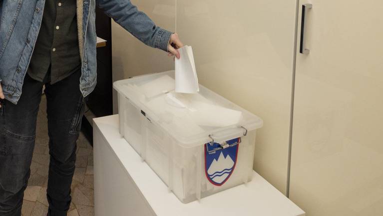 V nedeljo v Sloveniji štirje referendumi