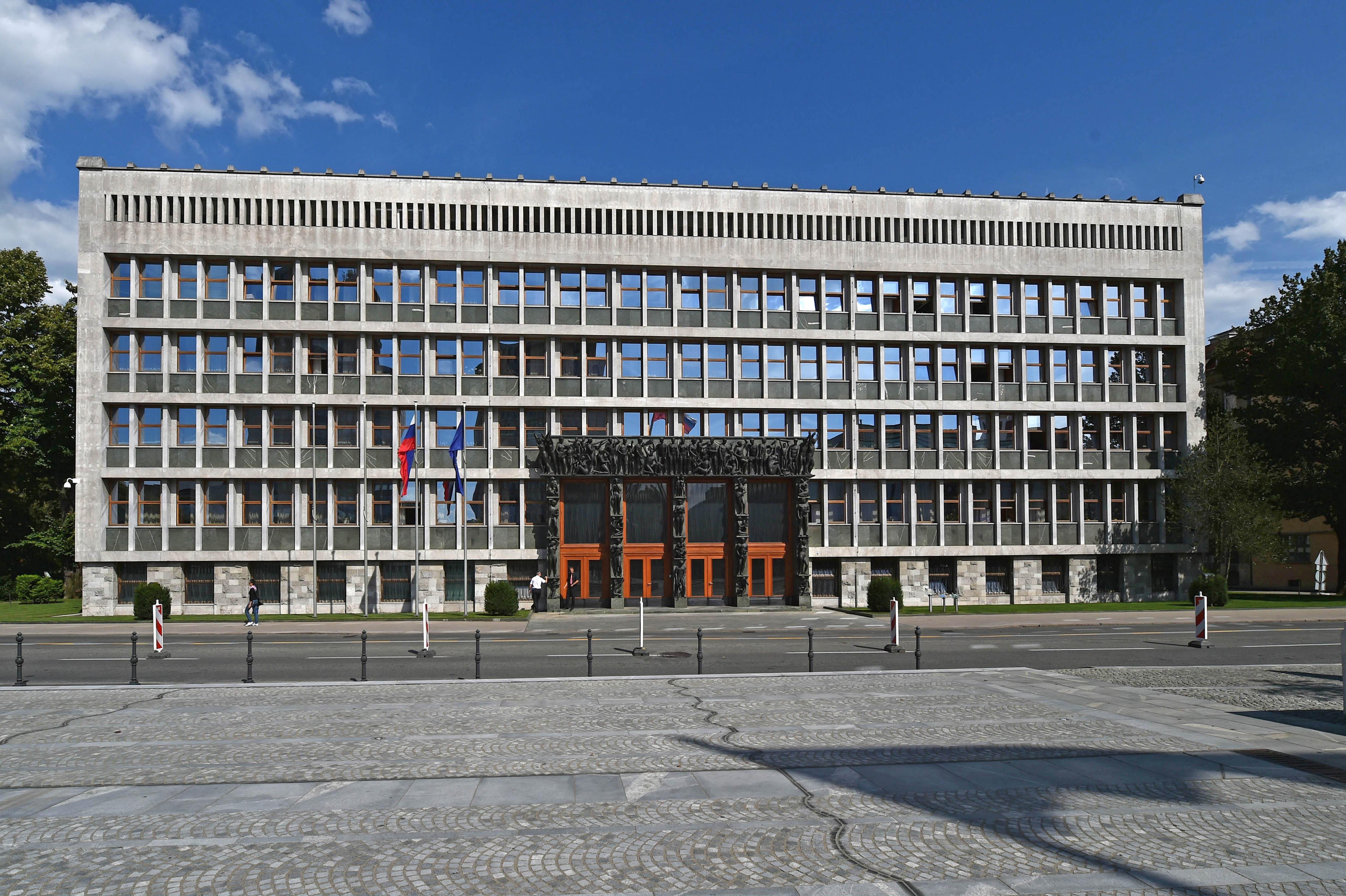 Krivec in Križan izvoljena za podpredsednika državnega zbora