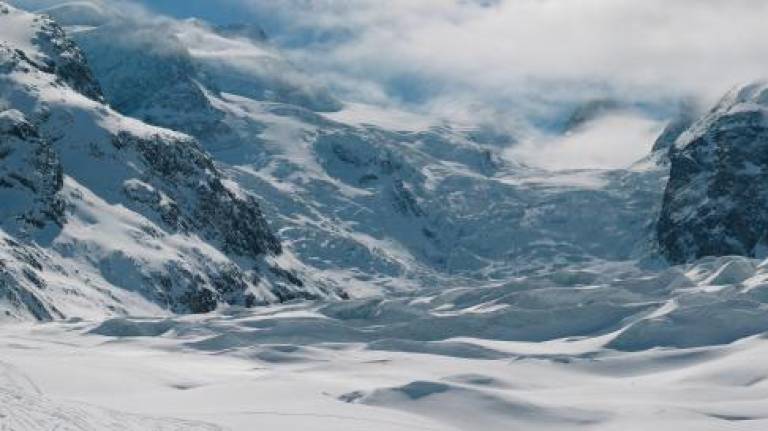 Taljenje švicarskih ledenikov letos rekordno