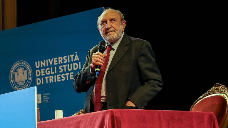 Galimberti: Človeka oblikuje okolje, ki ga obdaja