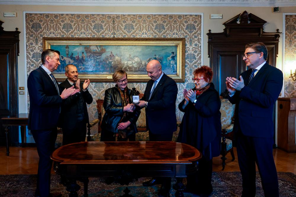 Slovenski radio in televizija prejela bronasto medaljo mesta Trst