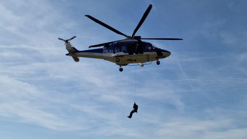 V Sloveniji v gorah umrl pohodnik