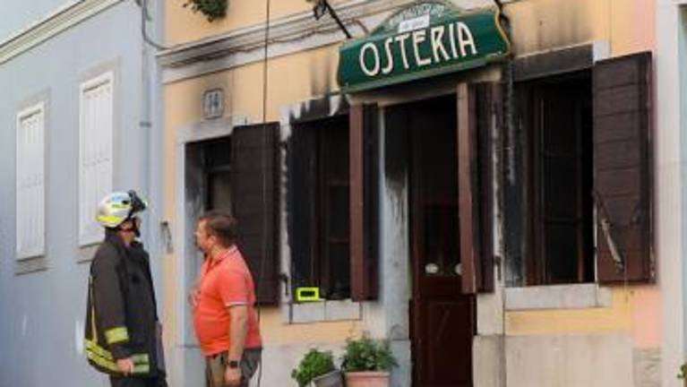 V Gorici požar v gostilni, ki so jo spet odprli pred tremi dnevi