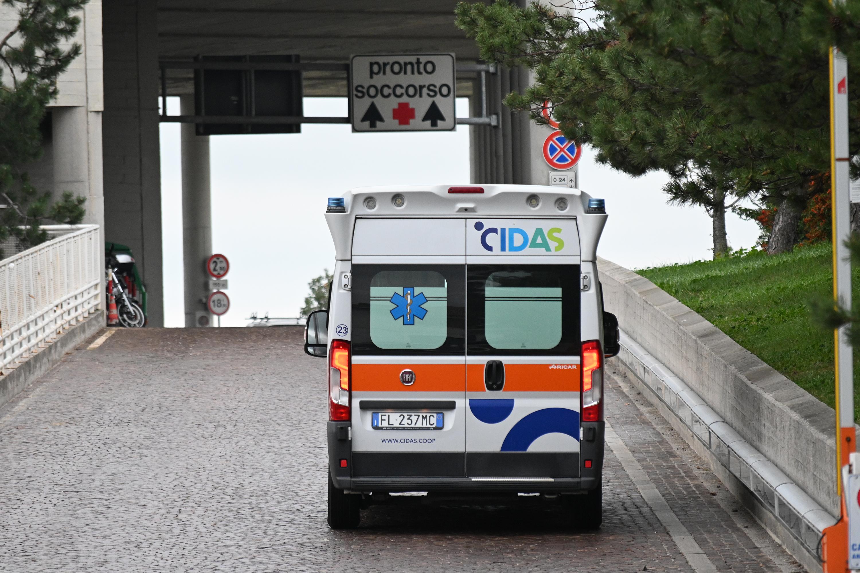 Šest poškodovanih v prometni nesreči pri Božjem polju