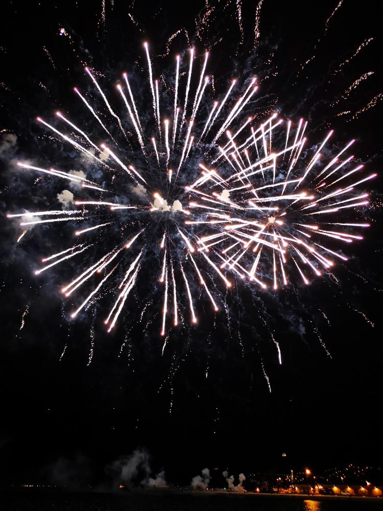 Na silvestrovo veselo tudi v Ljubljani, Kopru in Novi Gorici