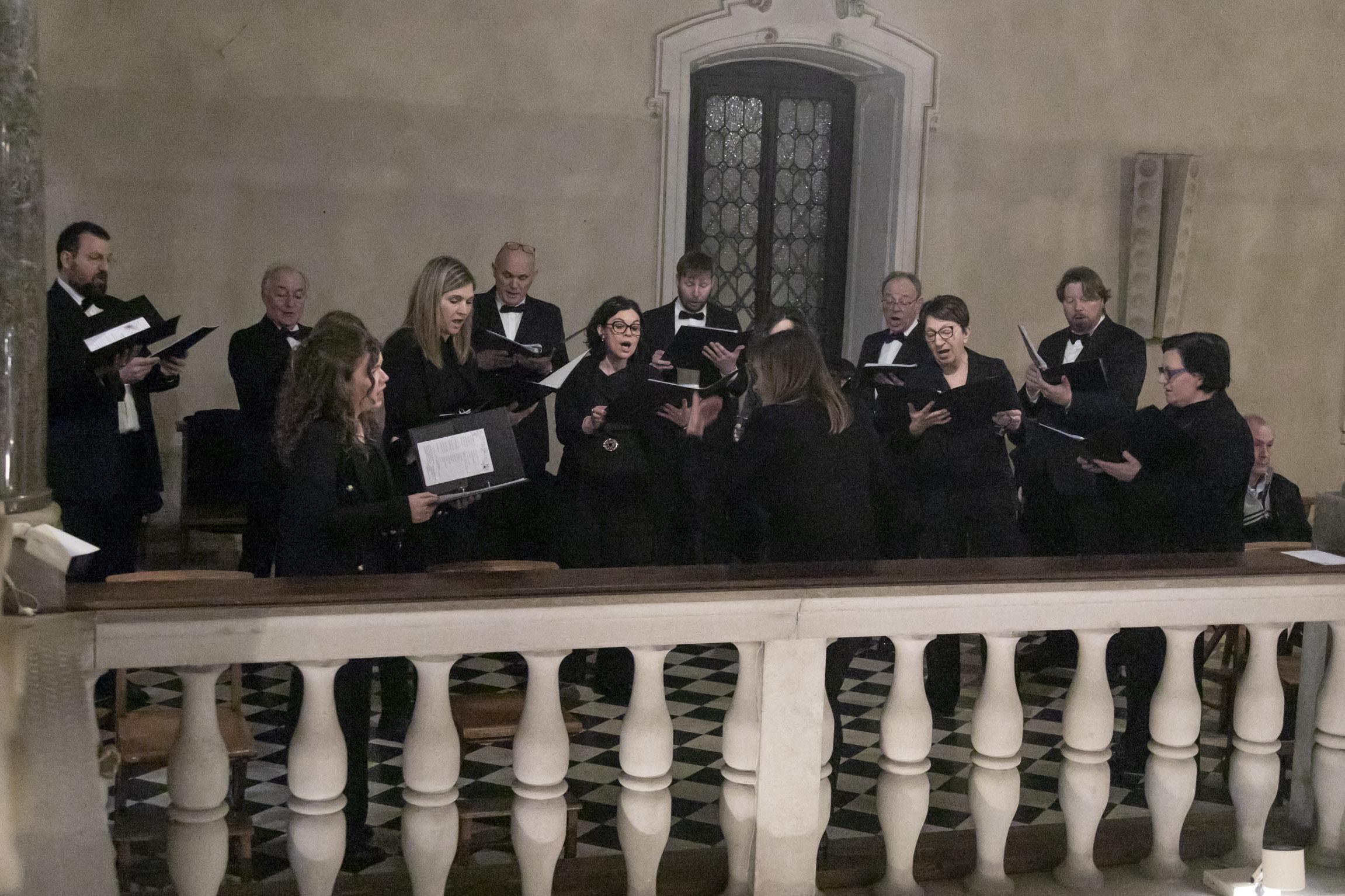 Pevski poklon Komelu in hkrati Kerševanu