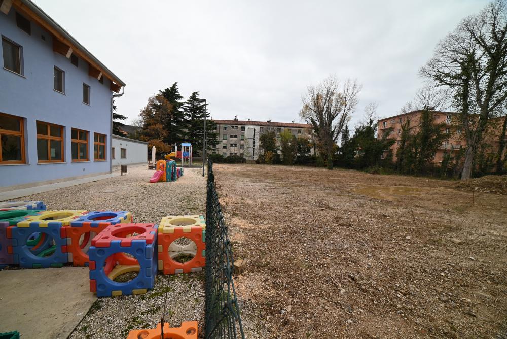 »Tržaški občinski odbor dokazuje svojo nesposobnost«