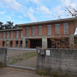 Osnovna šola Otona Župančiča je danes zjutraj samevala (ALE)