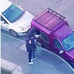 Iz parkiranega avtomobila so ukradli orodje foto