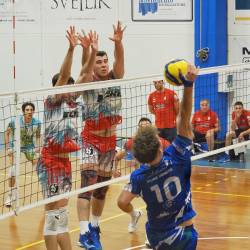 Odbojkarji SloVolleyja na današnji tekmi (TIBALDI)